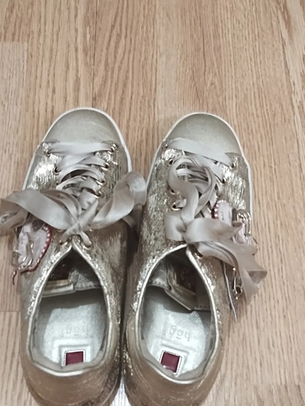 Hogl gold metallic sneaker